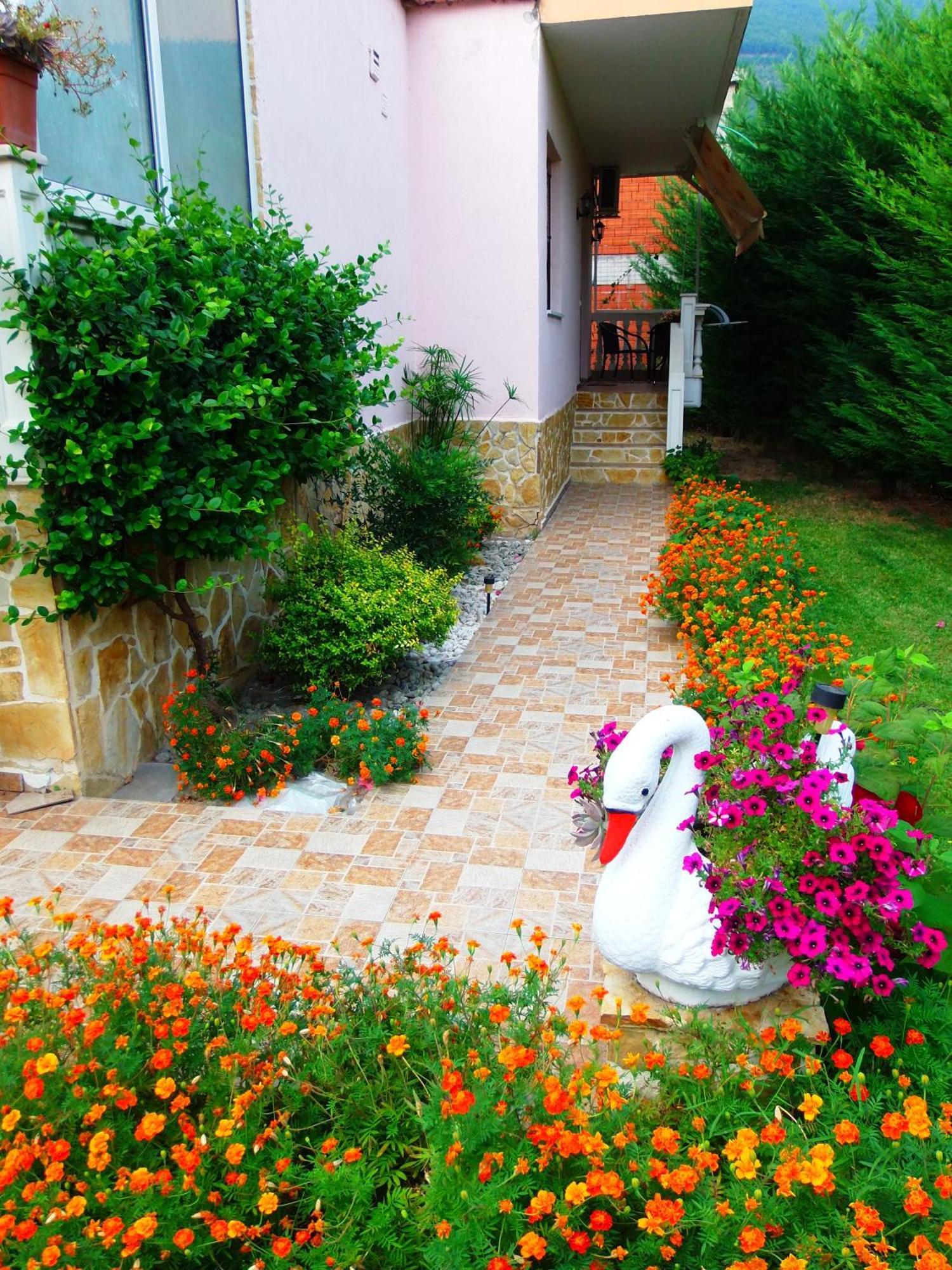 Relax Pozar Hotel Loutraki  Bagian luar foto