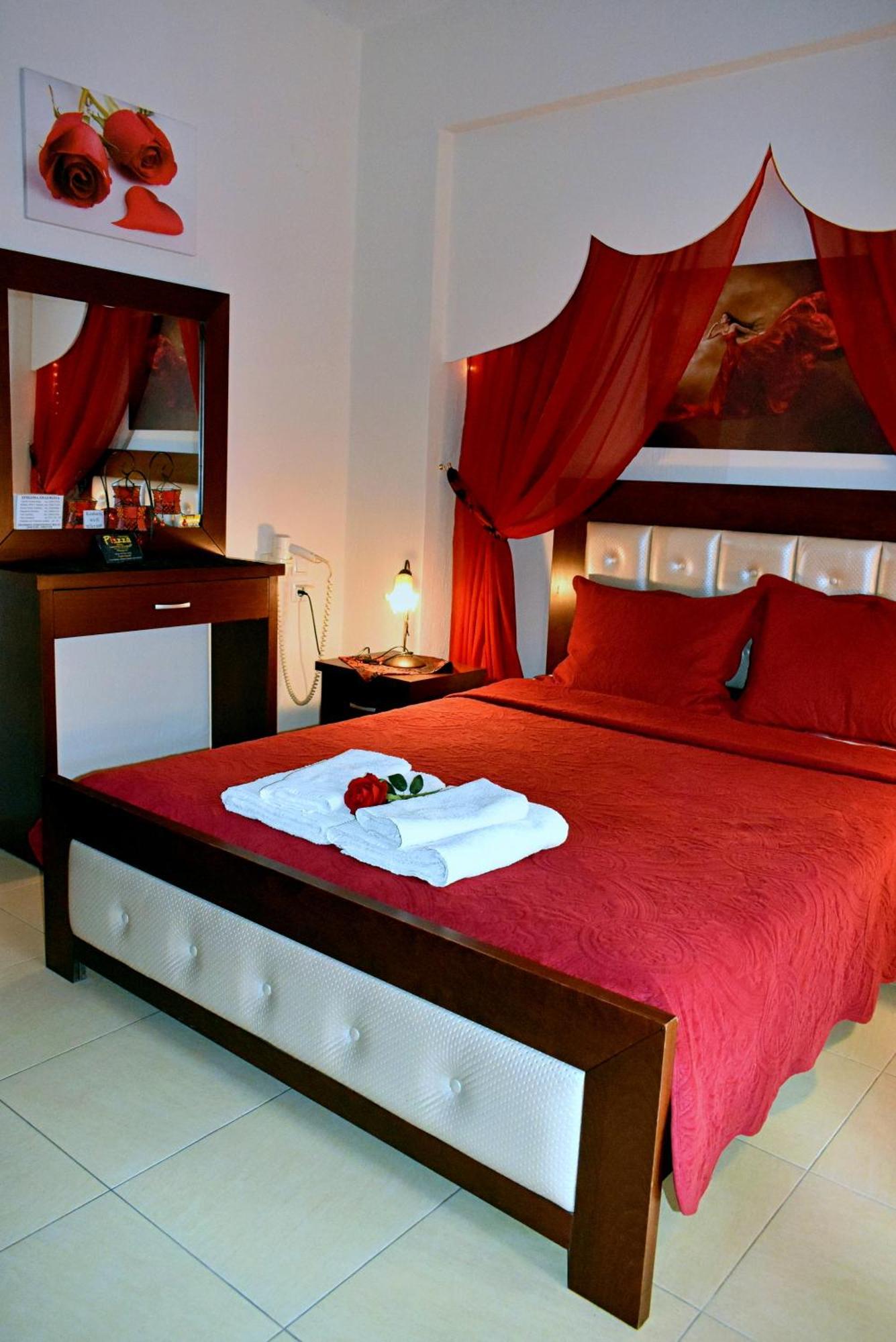 Relax Pozar Hotel Loutraki  Bagian luar foto